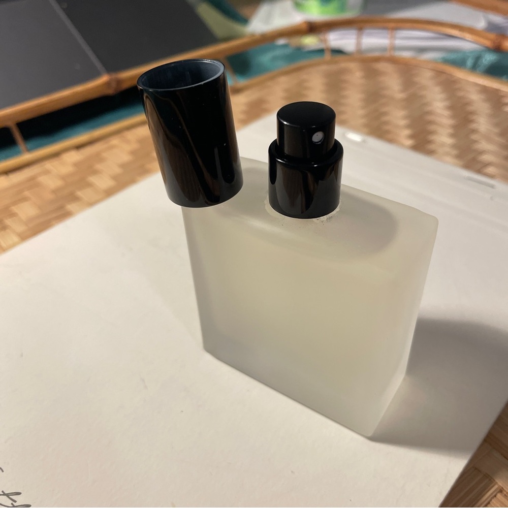 DIME 7 Summers Eau de Toilette - Frosted Glass Bottle - Picture 2 of 6